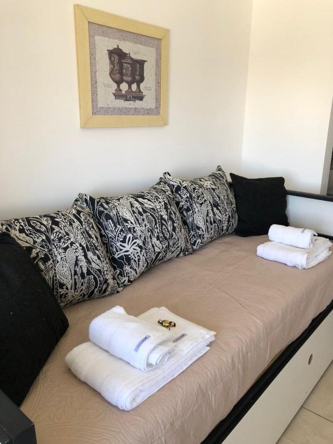 Villa Ober Suites Neuquén Eksteriør bilde